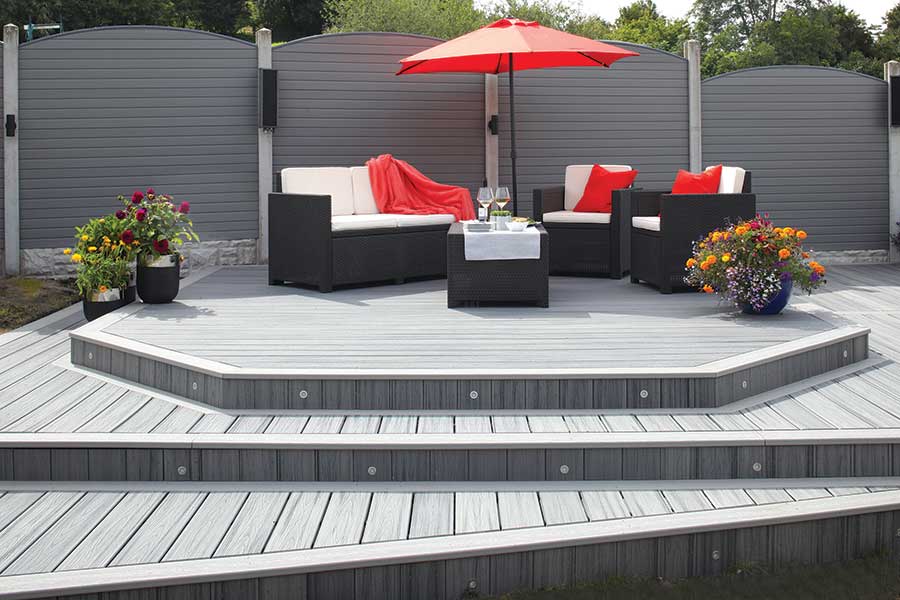 Trex Transcend composite decking in Island Mist light grey colour